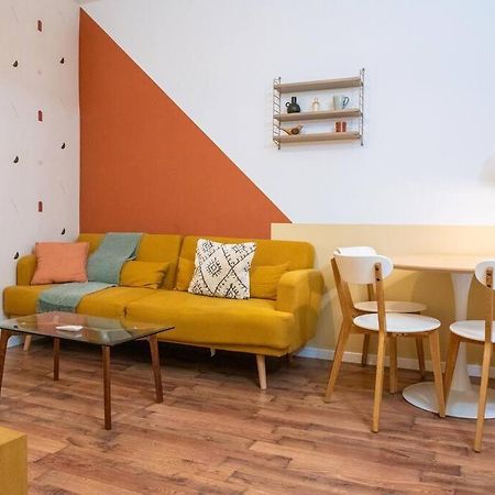 Apartamento A 2 Minutos De Lavapies, Madrid Apartment Luaran gambar