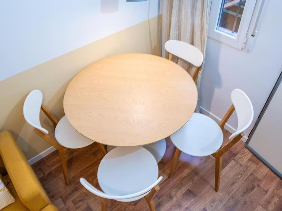 Apartamento A 2 Minutos De Lavapies, Madrid Apartment Luaran gambar
